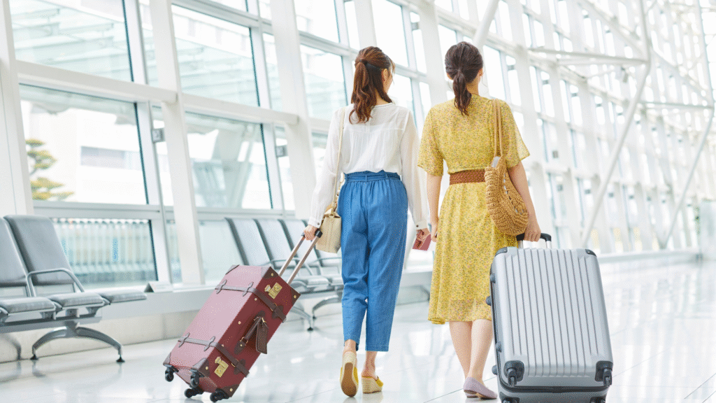 Tips for Navigating Airports Like a Pro: Expert Strategies for a Smooth Travel Experience